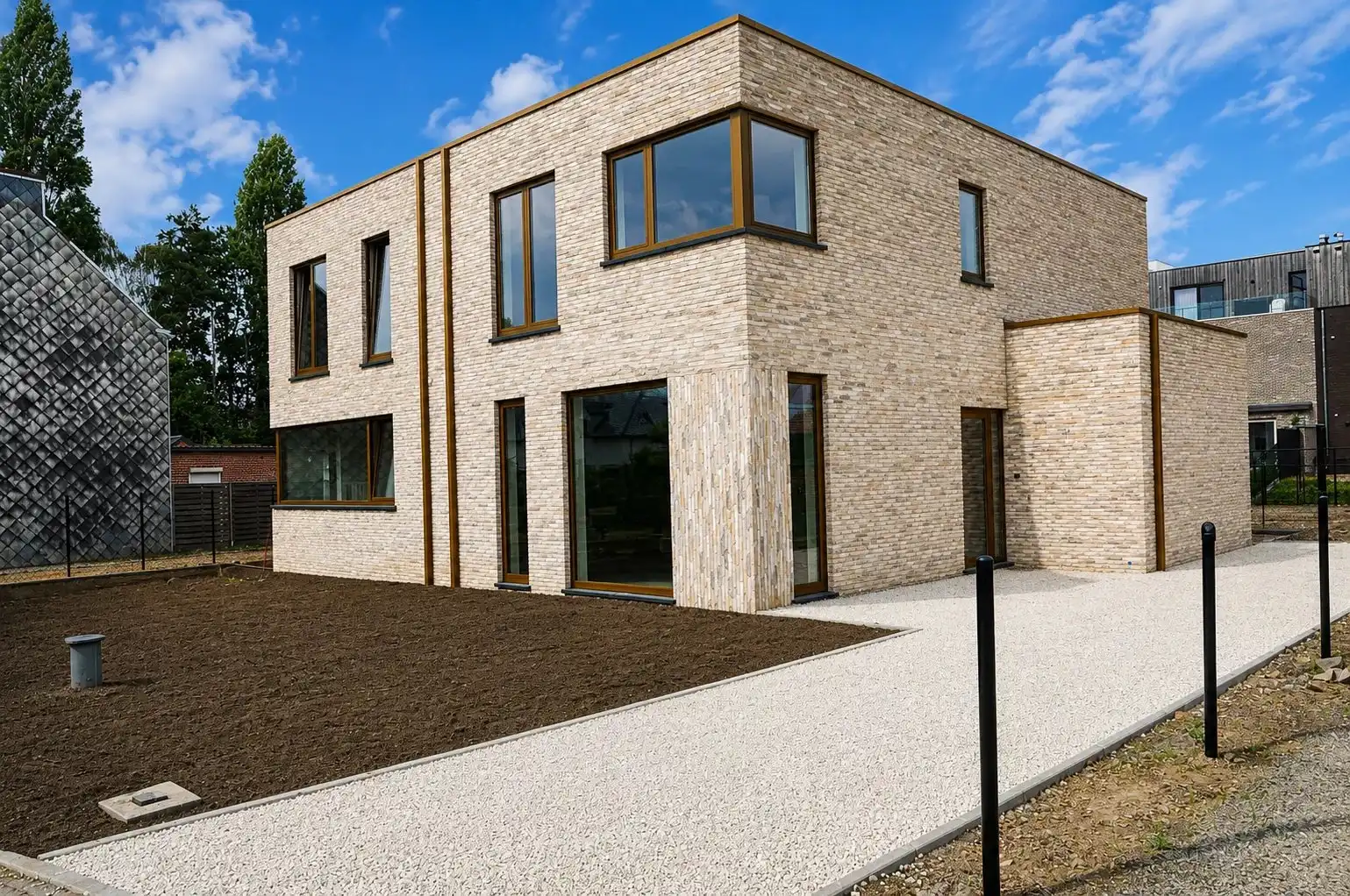 VOLLEDIG AFGEWERKTE NIEUWBOUWWONING MET 3 SLPK'S IN SINT-LAMBRECHTS-HERK (HASSELT) foto 13