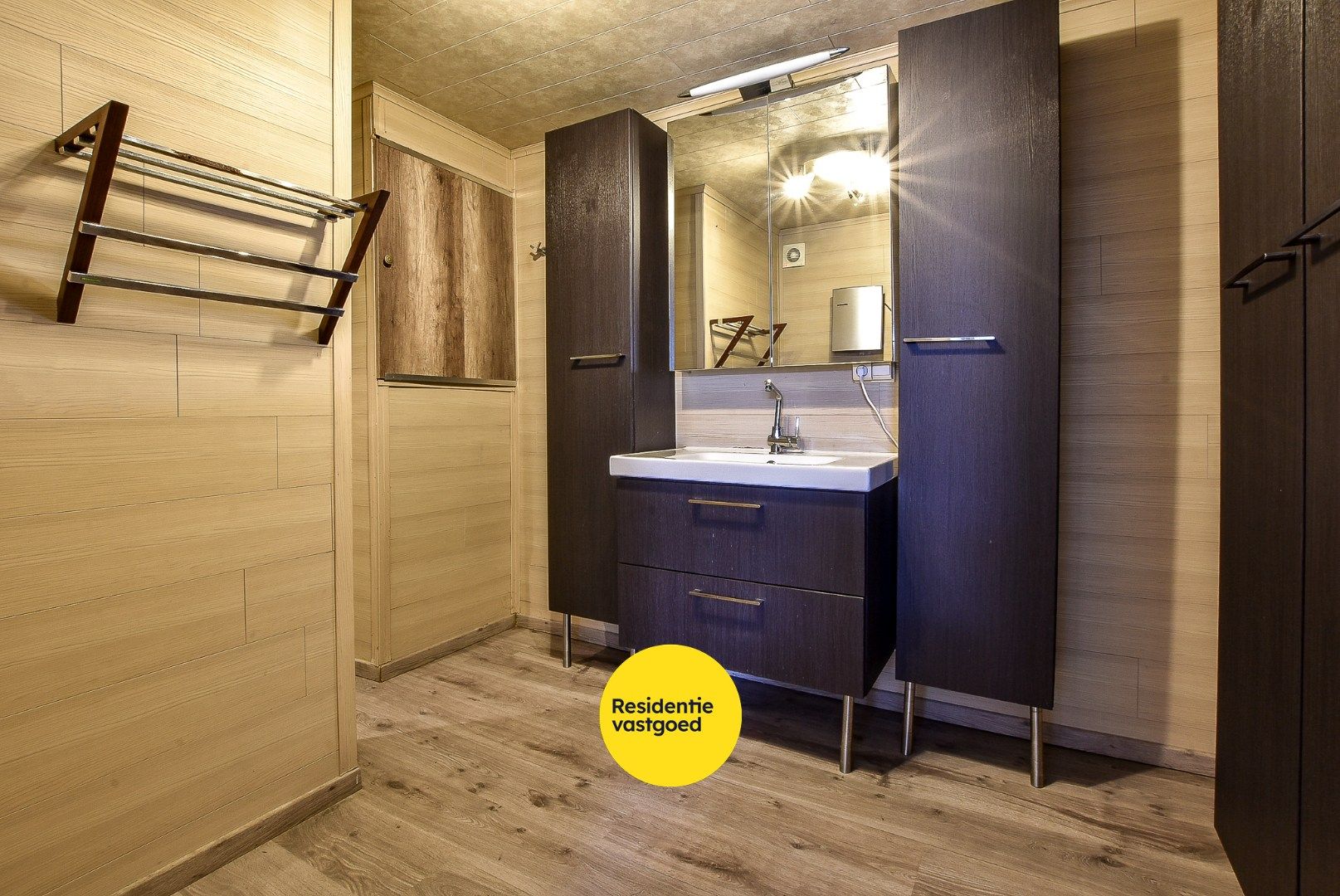 Gezellige halfopen woning te Diksmuide op 381 m² met prachtige verzichten! foto 8