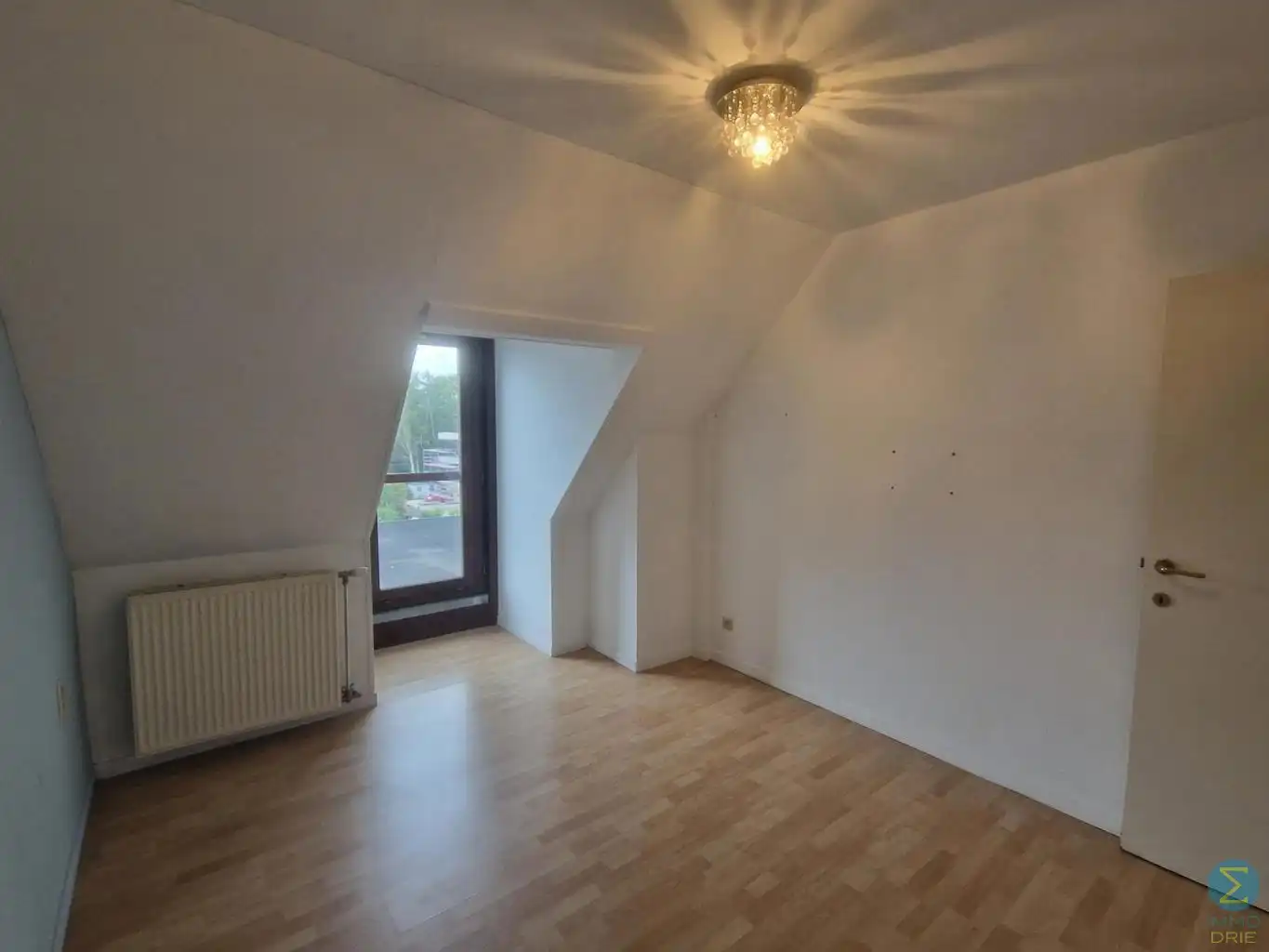 Dakappartement met 1 slpk + extra zolderruimte in Arendonk foto 5