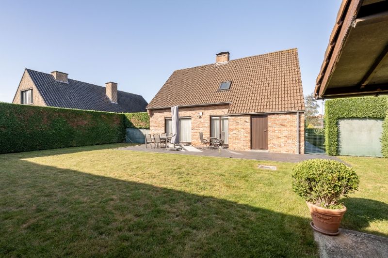 Charmante, instapklare woning met prachtige tuin in rustige doodlopende straat gelegen in een residentiële omgeving foto 20