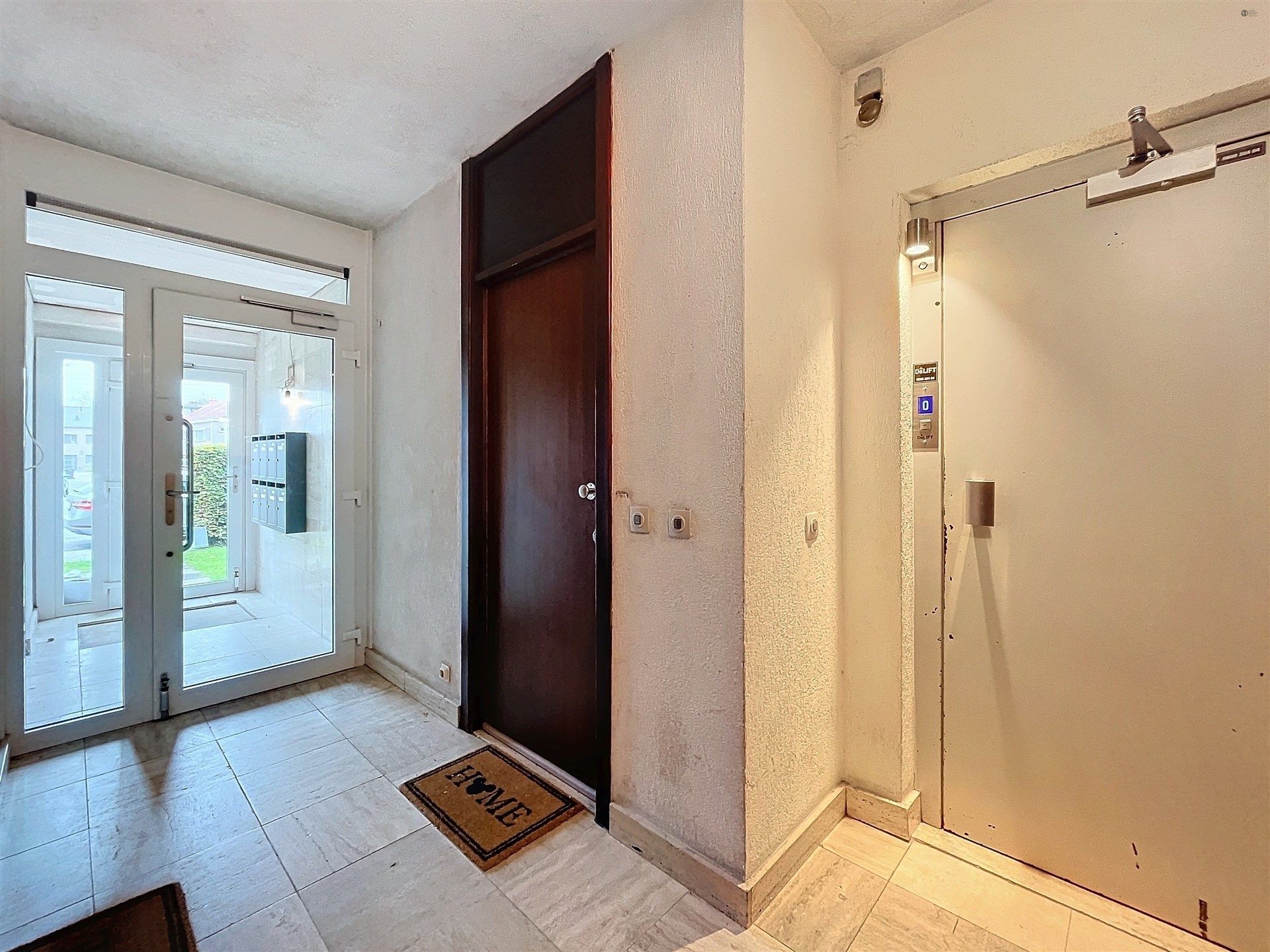 Duplexappartement met 3 slaapkamers, terras en fantastisch uitzicht in Kruibeke. foto 15