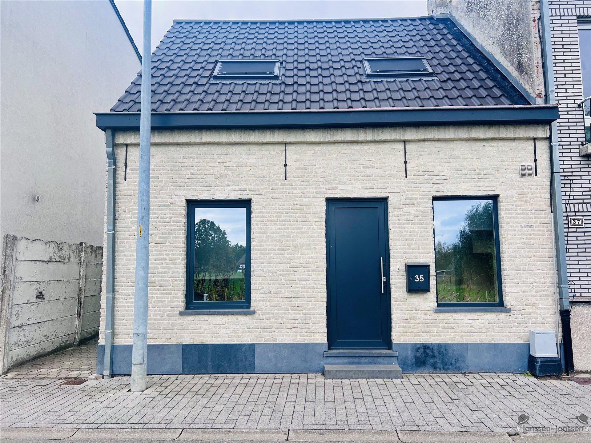 Rustig gelegen instapklare halfopen bebouwing foto 18