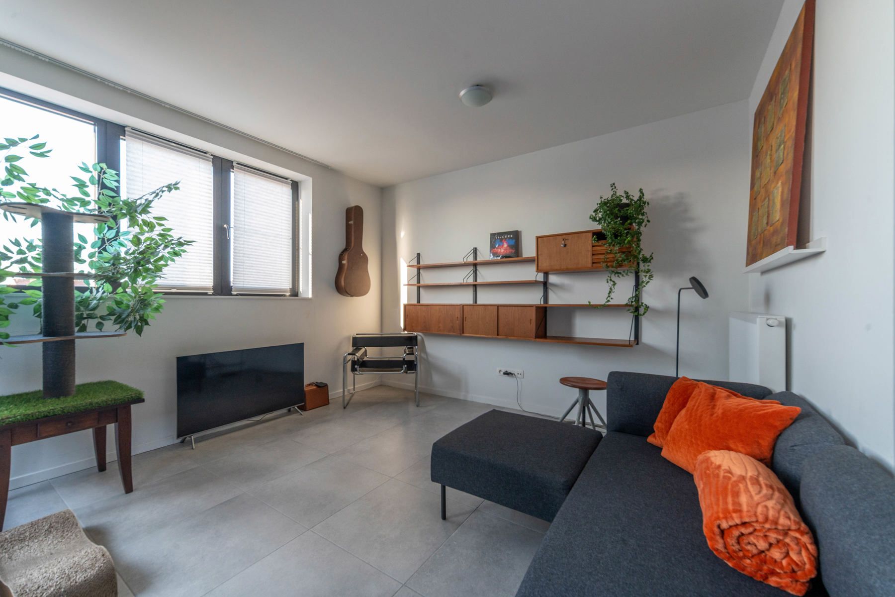 Instapklaar appartement met twee slaapkamers en autostaanplaats.&nbsp; foto 3