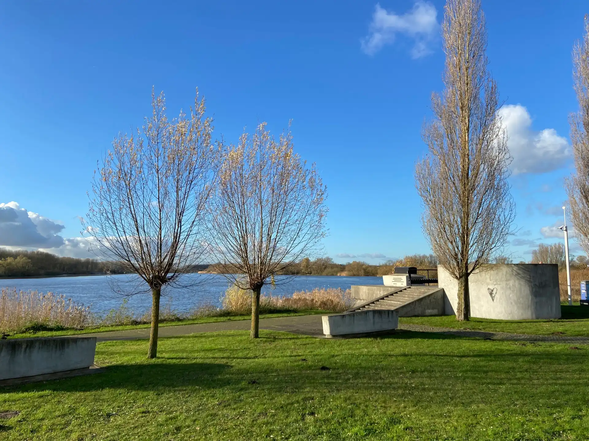 Prachtig 2-slpk duplex appartement met zicht op de Schelde foto 6
