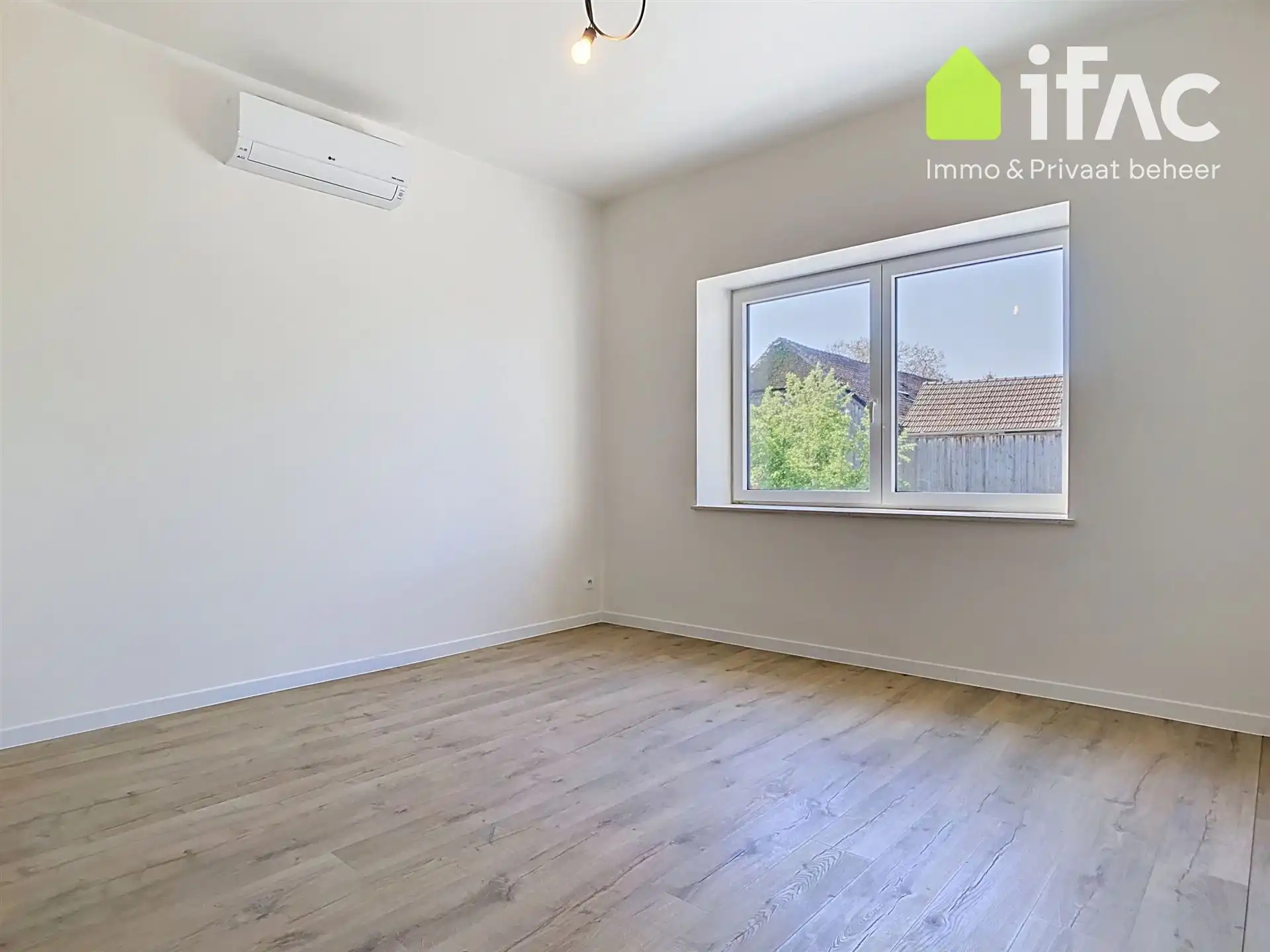 Volledig gerenoveerde (EPC A!) woning op toplocatie foto 25