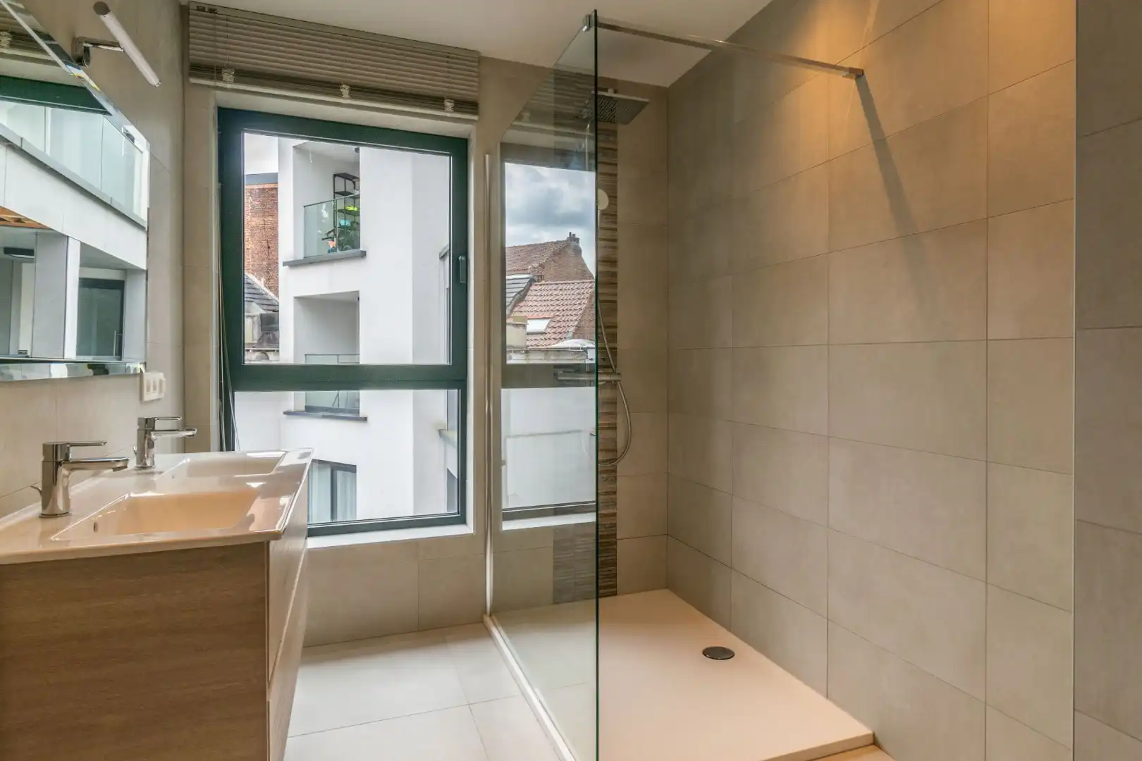 Een instapklaar nieuwbouwappartement te Halle! foto 12