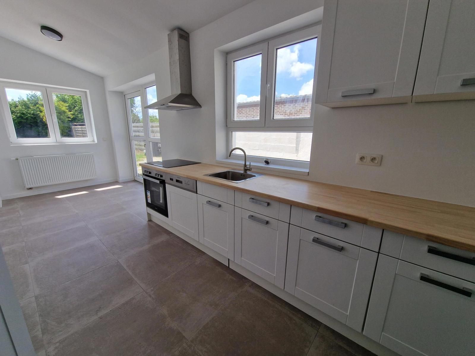 Gerenoveerde woning 3 slpks 2 badks te Landen foto 9