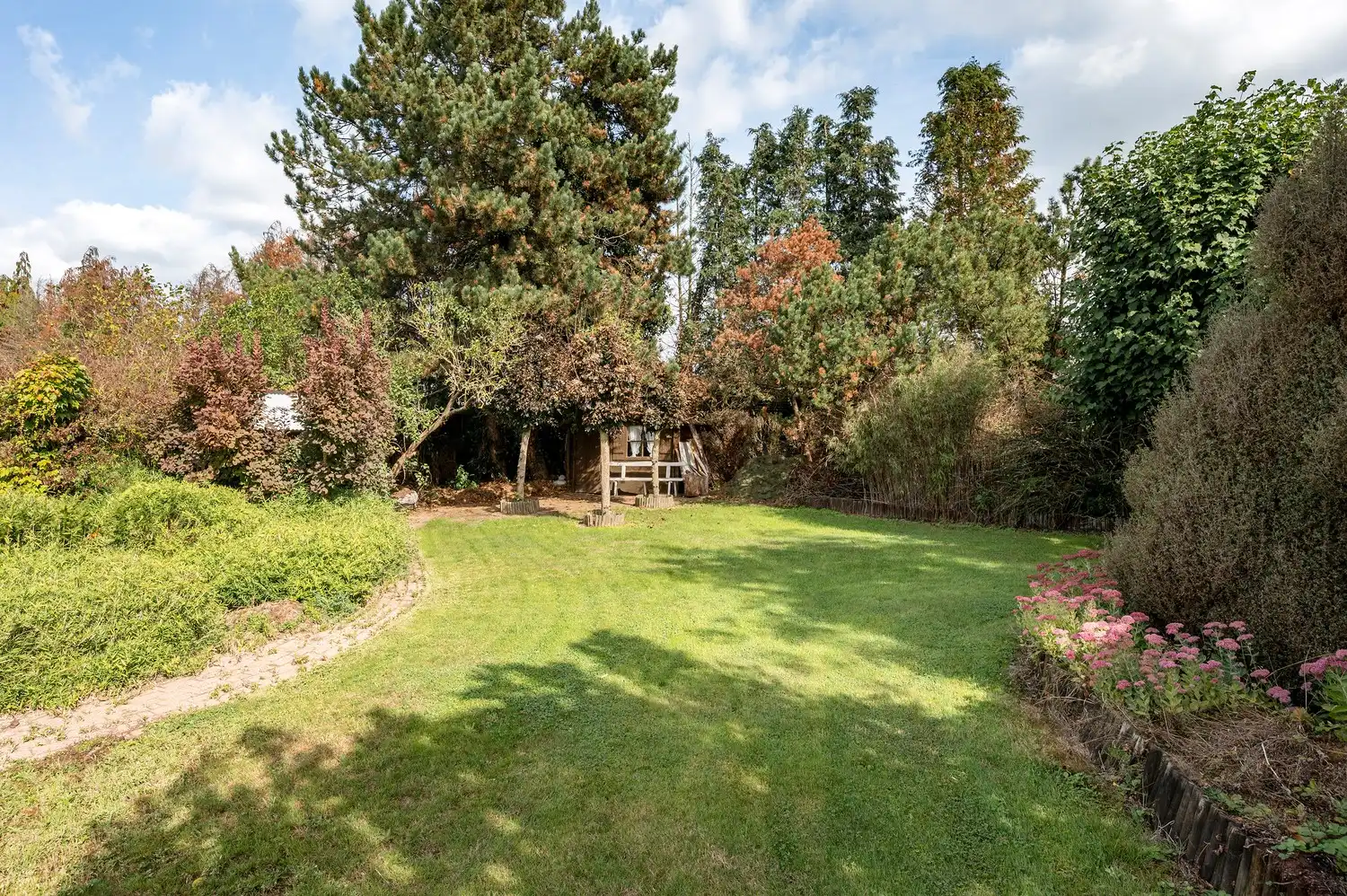 Laagbouwwoning op prachtig perceel van 2196m² foto 33