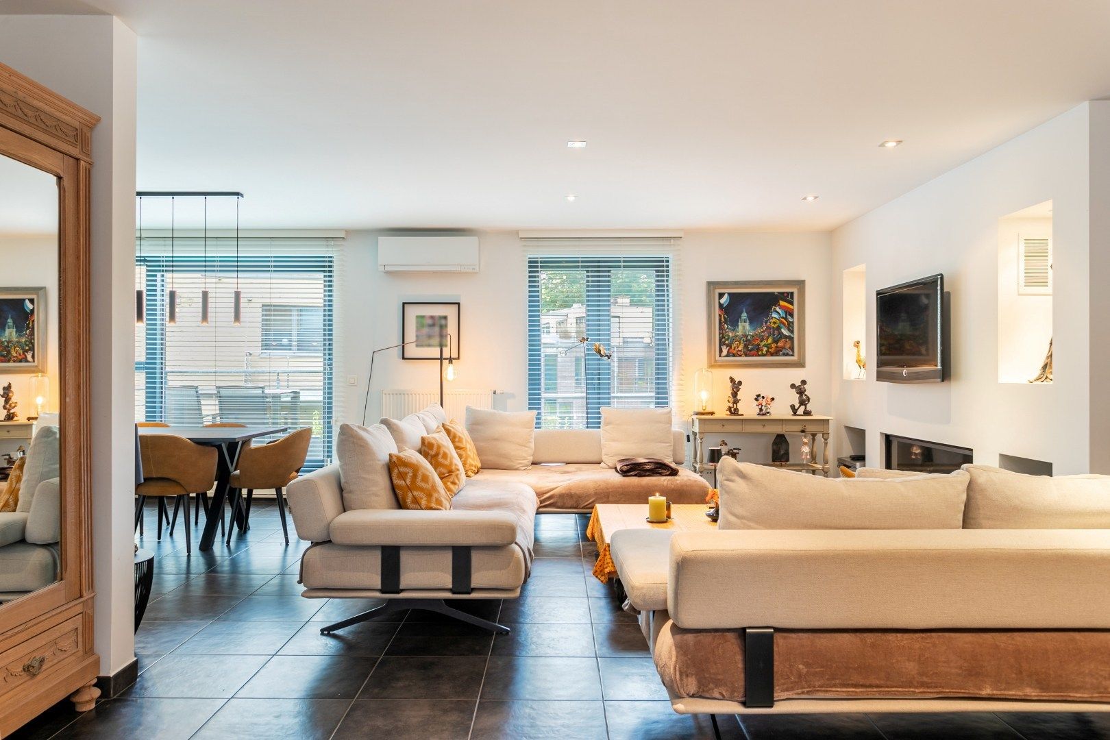 Ruim duplex appartement (131m²) met 2 terrassen, 3 slpks en 2 autostpl. foto 2