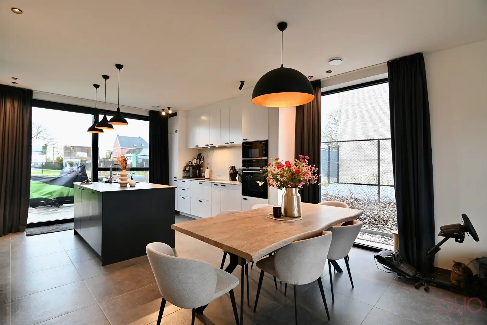 Knappe en zéér recente nieuwbouwwoning (2024) te Kozen onder stelsel van de verkooprechten! foto 4