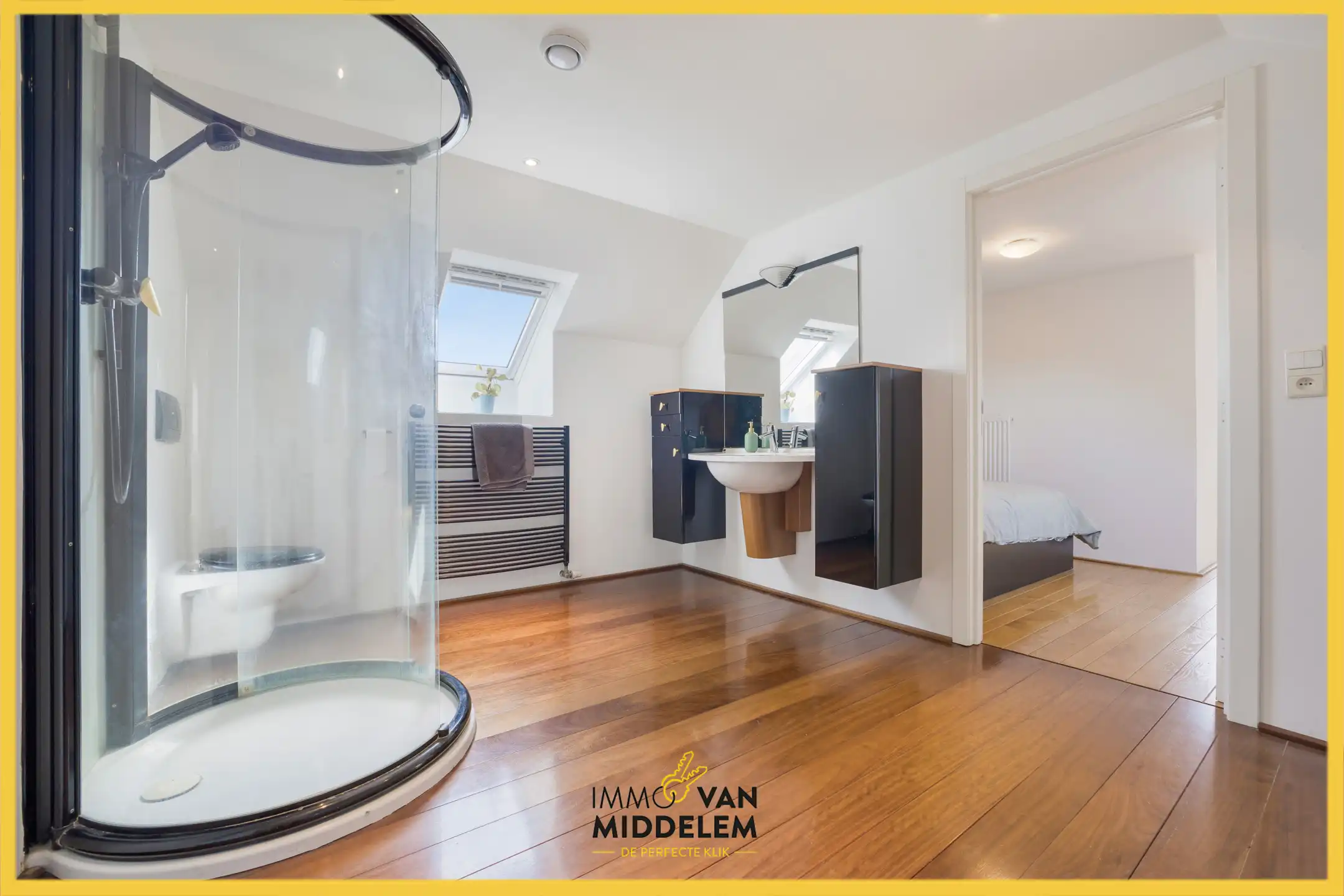 INSTAPKLARE WONING MET 4 KAMERS, TUIN EN GARAGE foto 17