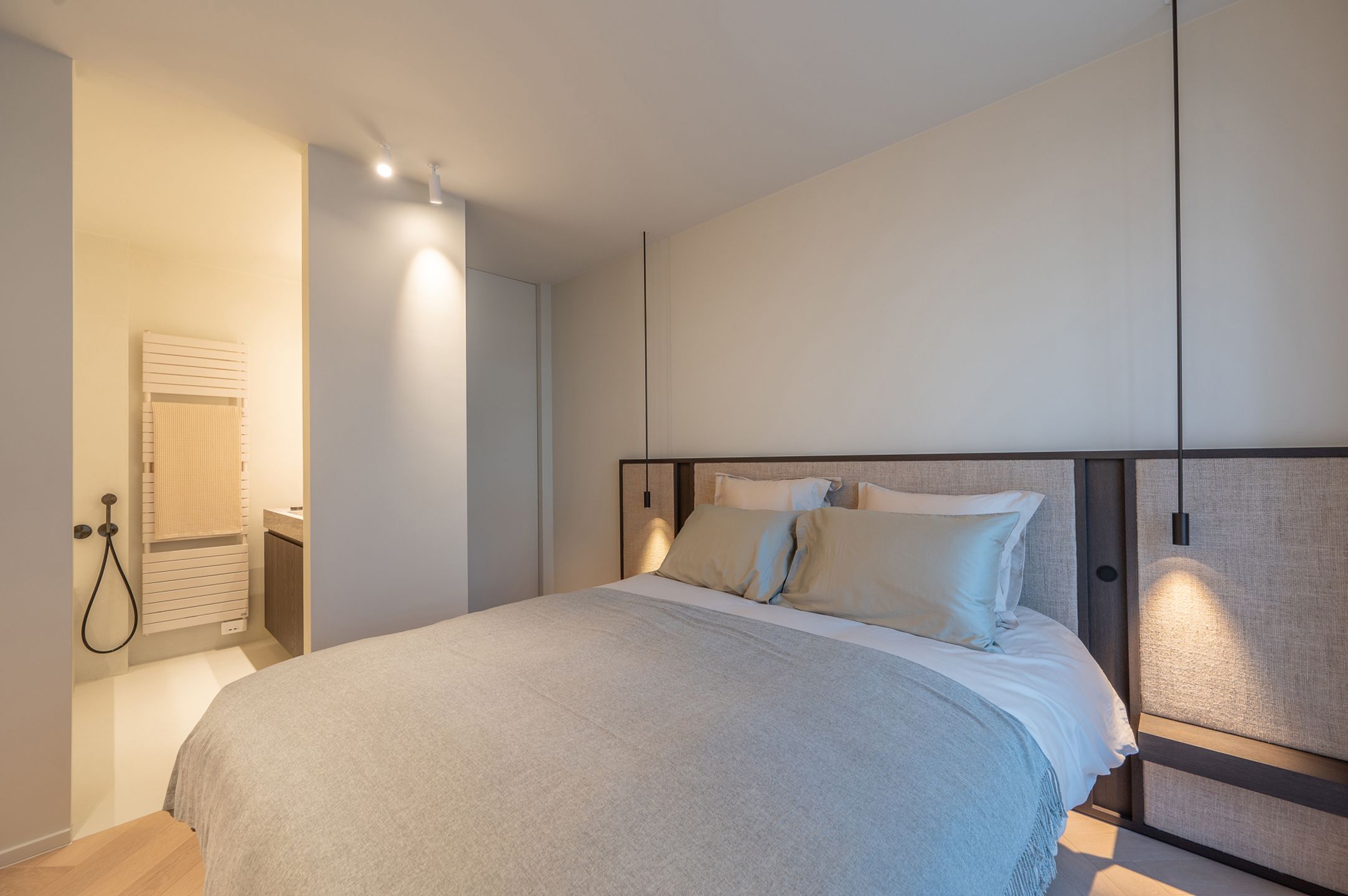 Luxueus ingericht appart, gelegen tegenover de H.Hartkerk.. foto 15