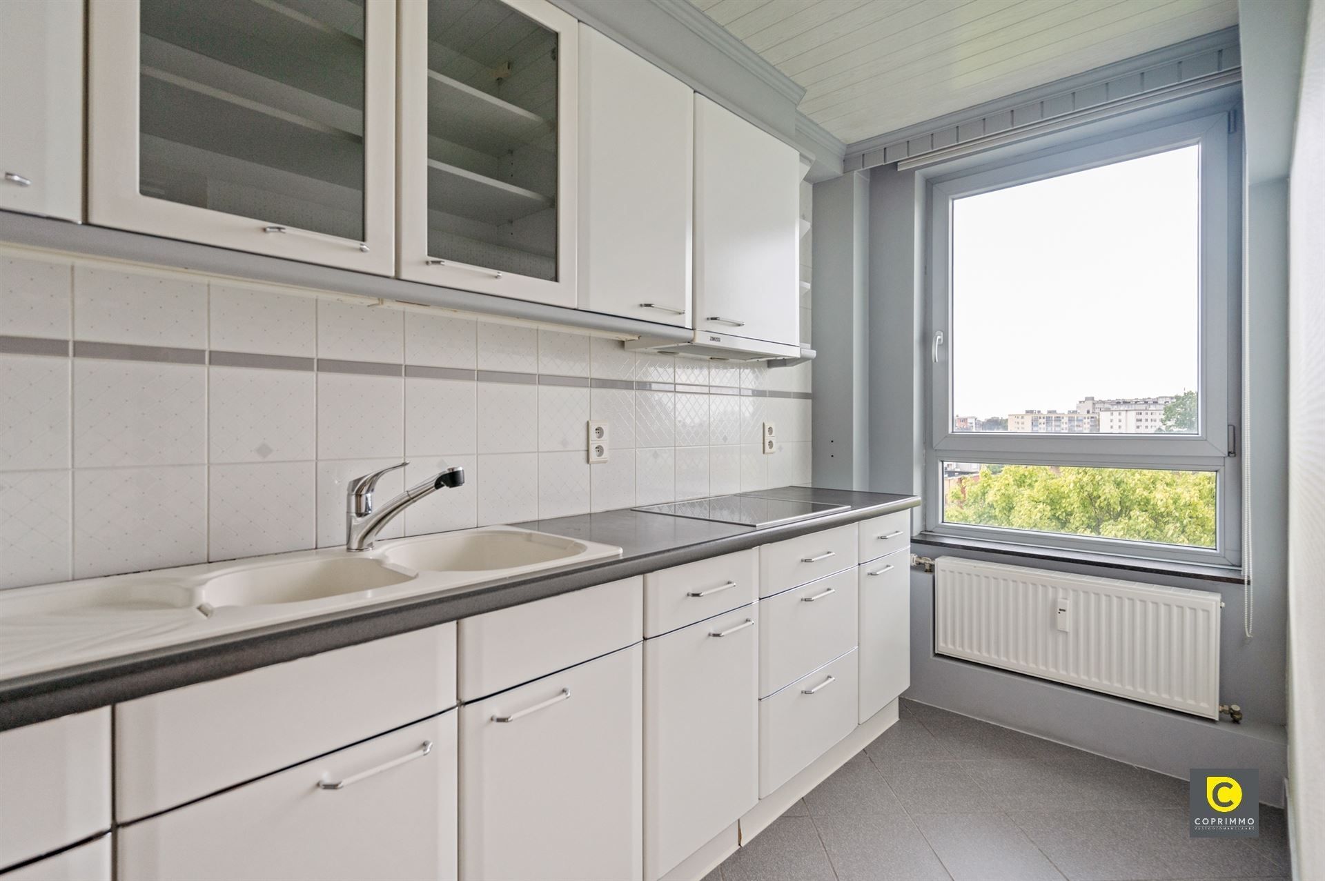 2 slaapkamer appartement vlakbij het Rivierenhof! foto 3