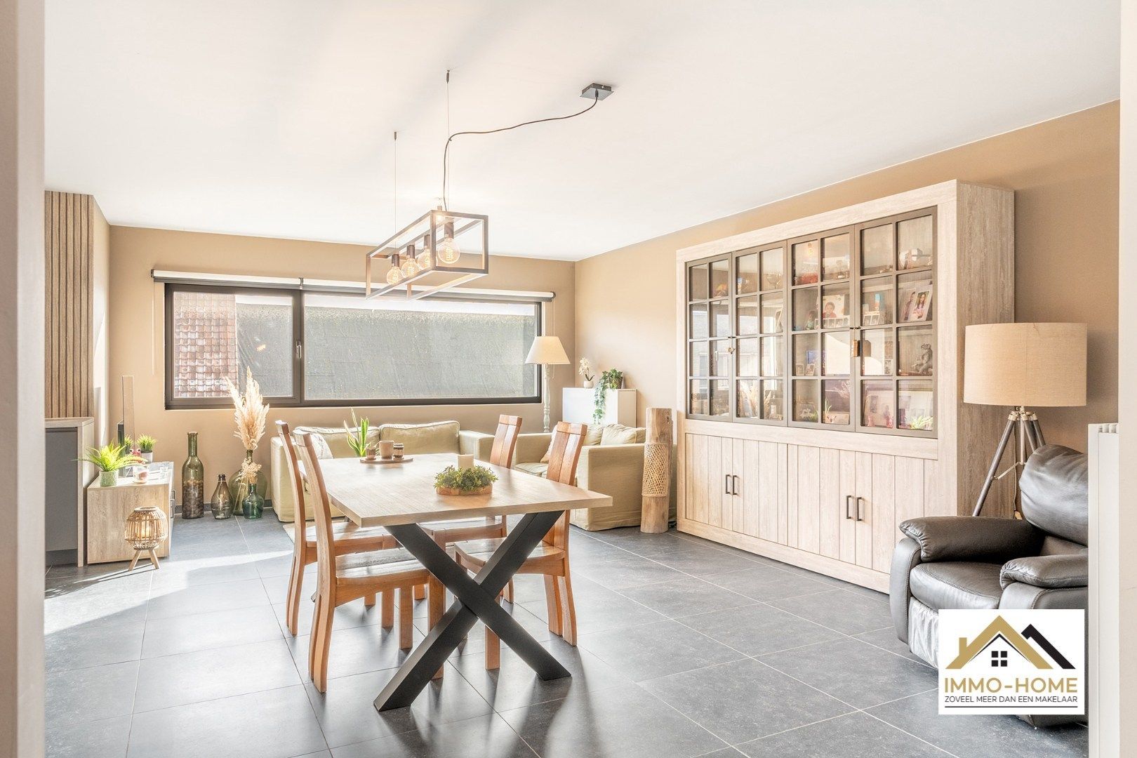 Modern instapklaar appartement  foto 3