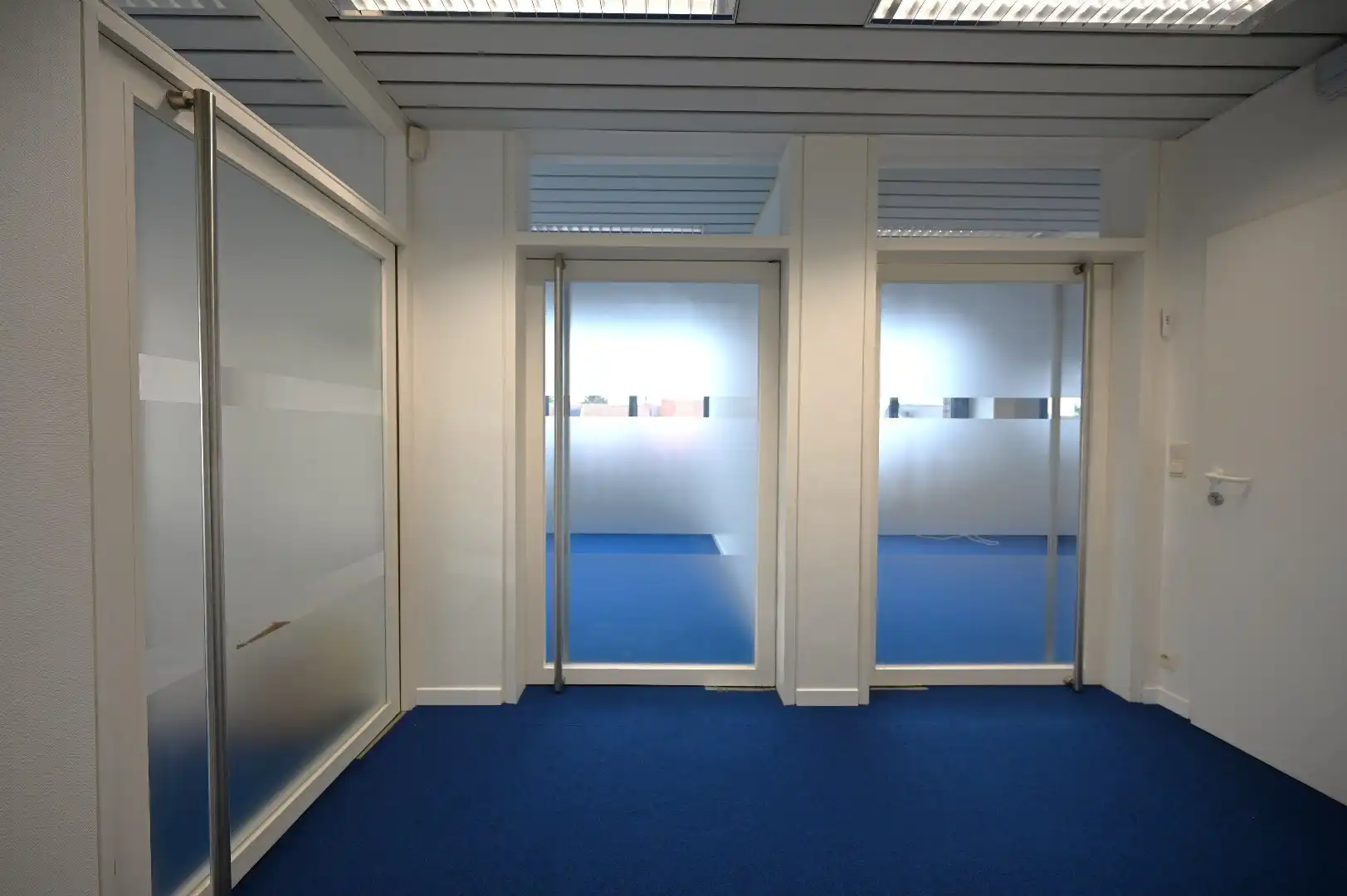 Kantoorverdieping op strategische ligging in Brugse rand foto 3