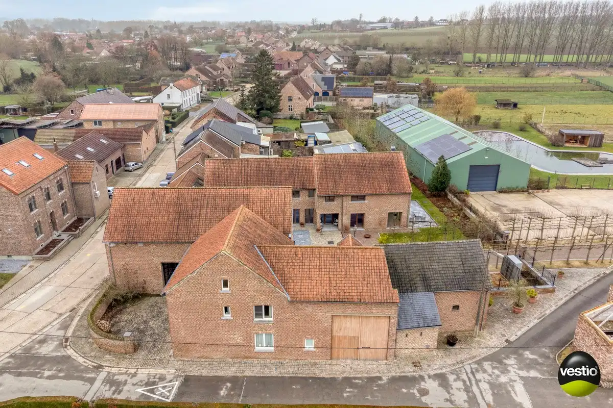 HOEVEWONING OP 64A59CA IN EEN LANDELIJKE OMGEVING. foto 72