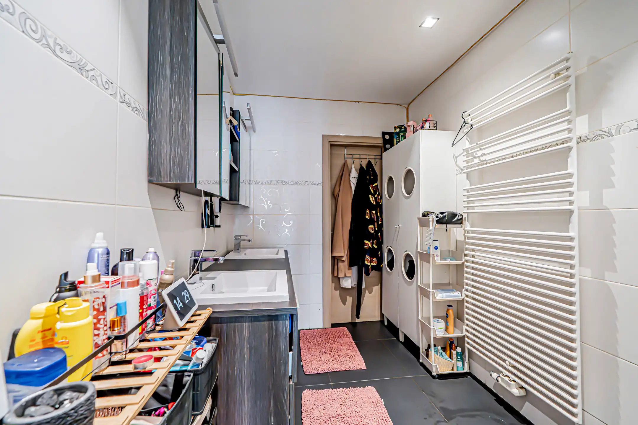 Interessante dorpswoning met 4 slaapkamers en zongerichte tuin foto 10