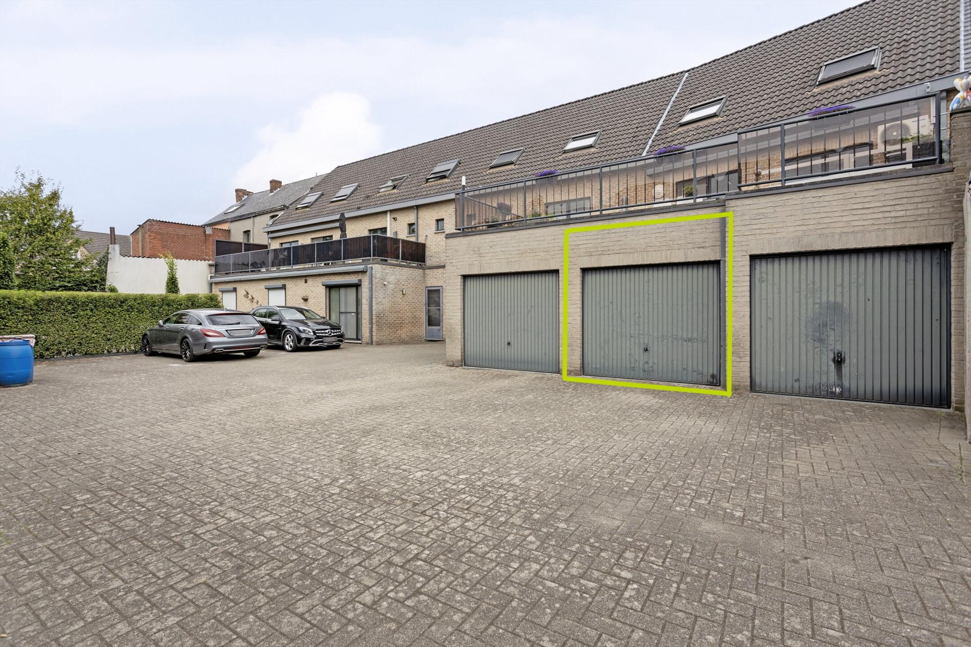 Ruim appartement met 3 slpks en garage in het centrum van Balen ! foto 18