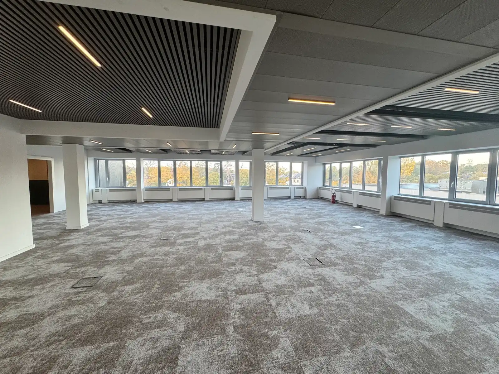 Nieuw Gerenoveerde Kantoren in een Groene Omgeving te Edegem foto 7