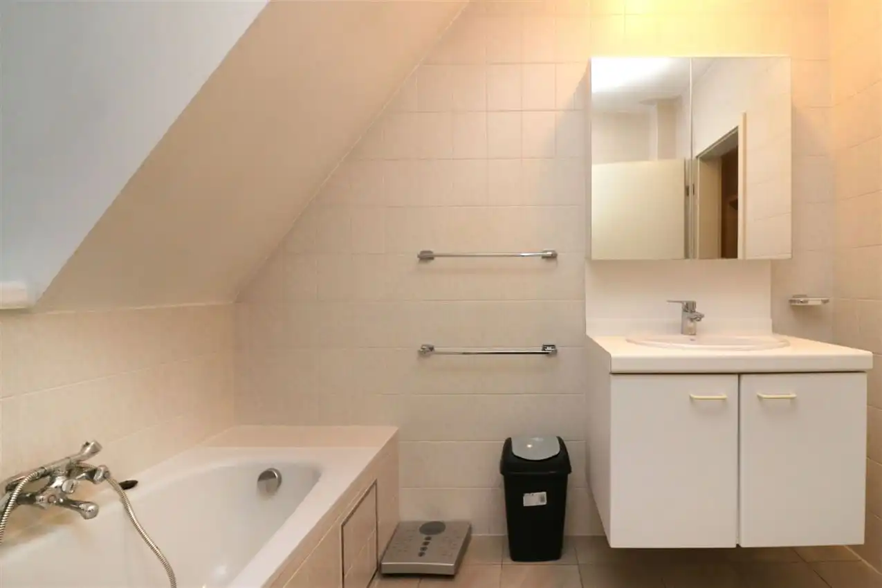 Appartement, 2 slpk, autostaanplaats in carport foto 14