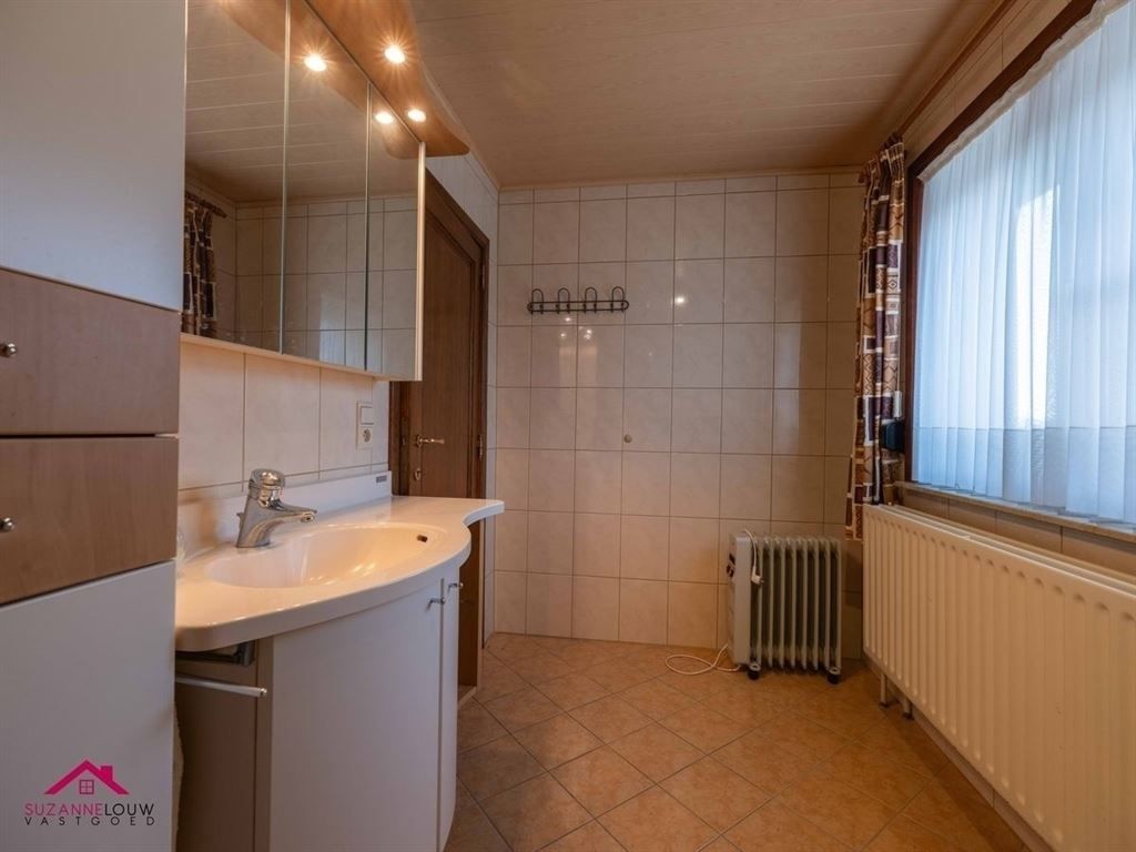 Vrijstaande, gelijkvloerse gezinswoning foto 26