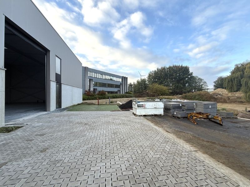 Nieuwbouw KMO loodsen tussen Antwerpen, Brussel en Gent foto 10