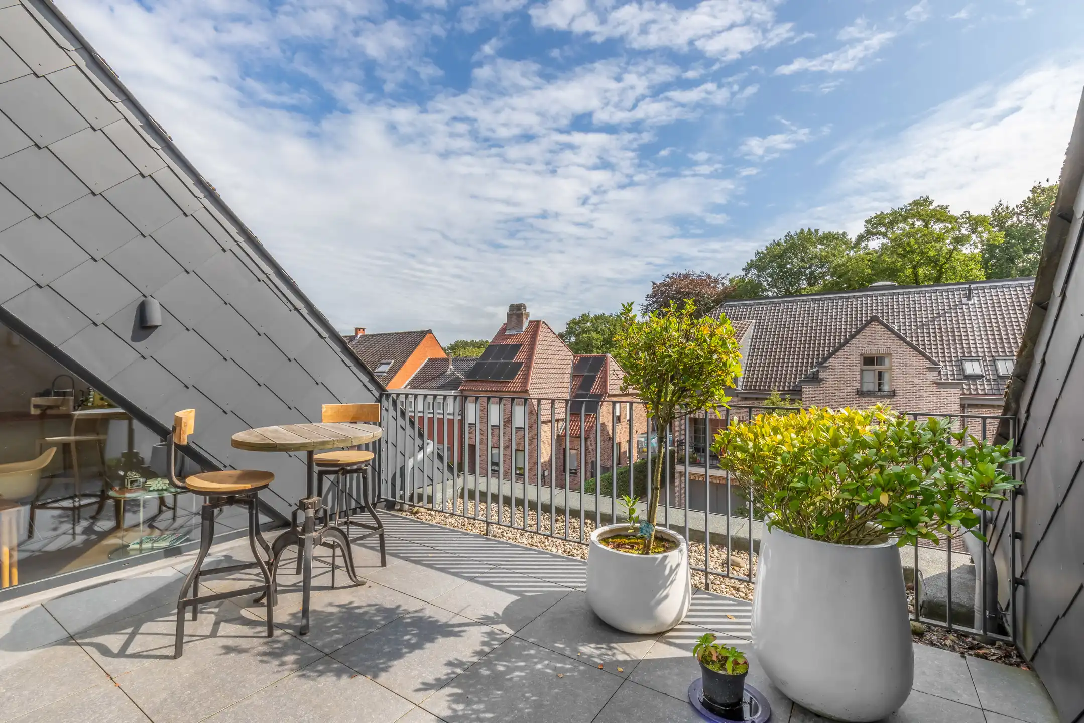 Unieke duplex met lift, terras en optionele parking foto 18