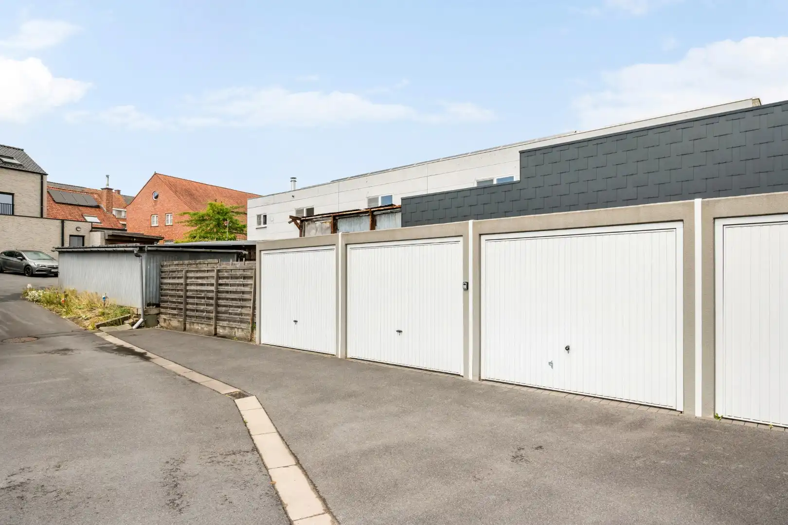 Instapklare woning met 3 slaapkamers, oprit voor 2 wagens en garage op rustige locatie in Beselare foto 20