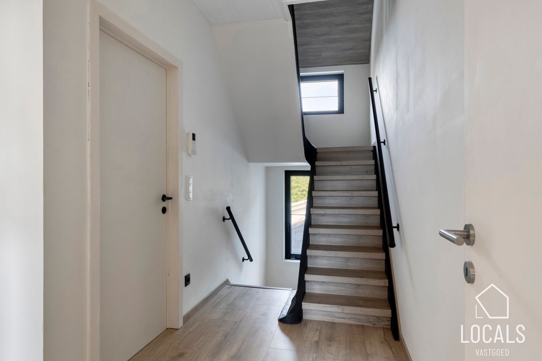 Gerenoveerde Halfopen Bebouwing met tuin in Denderleeuw foto 11