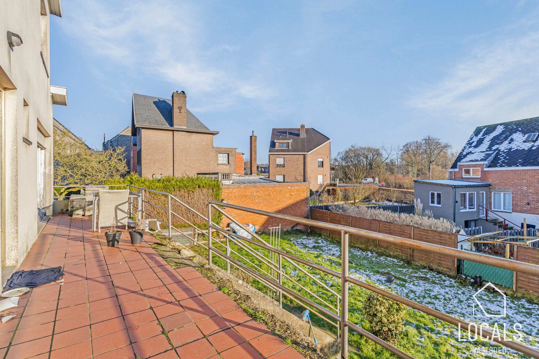 Op te frissen woning  foto 24