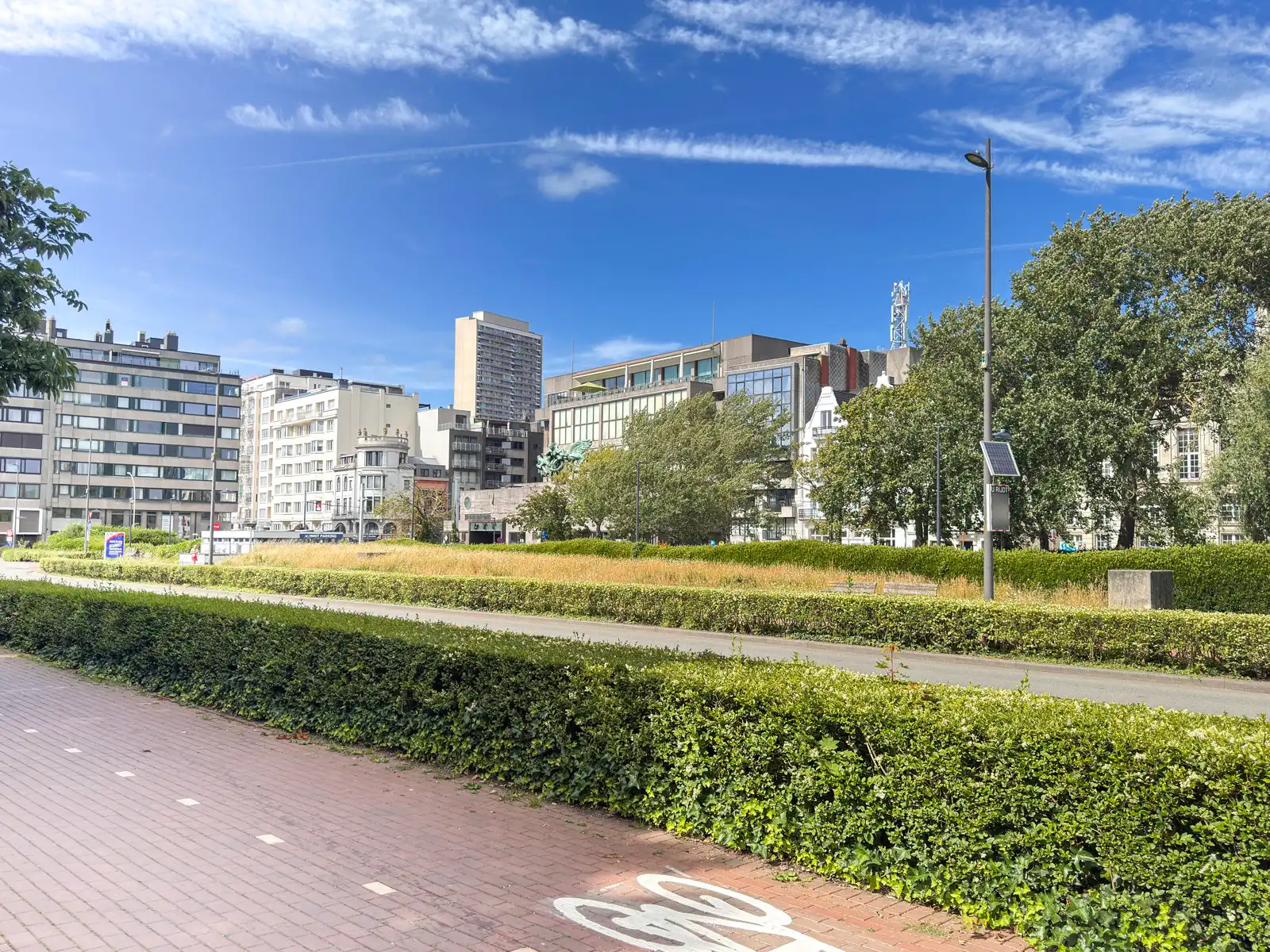 Ruime studio in het centrum van Oostende! foto 3