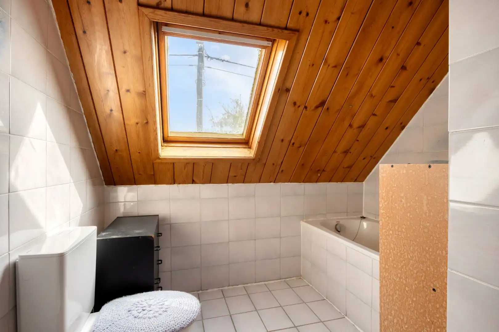Woning met ruime tuin nabij centrum Lennik foto 9