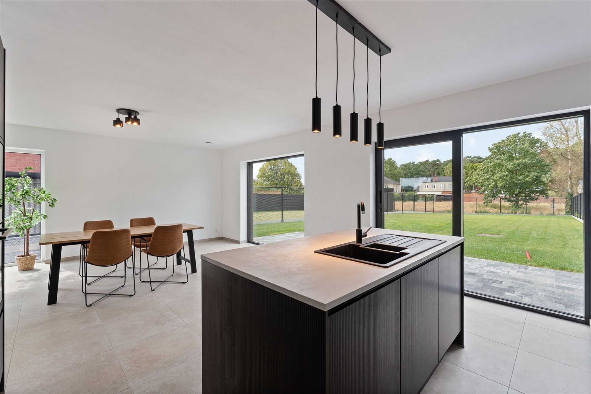 VOLLEDIGE AFGEWERKTE EN AANGELEGDE NIEUWBOUWWONING TE LEOPOLDSBURG (Prijs exlusief BTW en registratierechten) foto 11