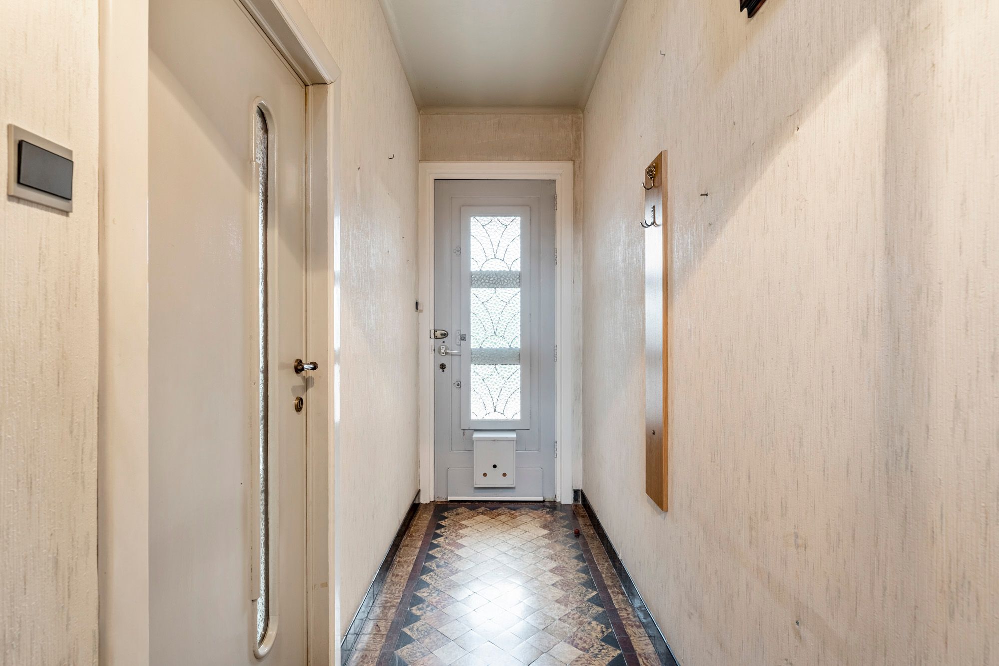 Totaal te renoveren rijwoning voor € 340.000 foto 2