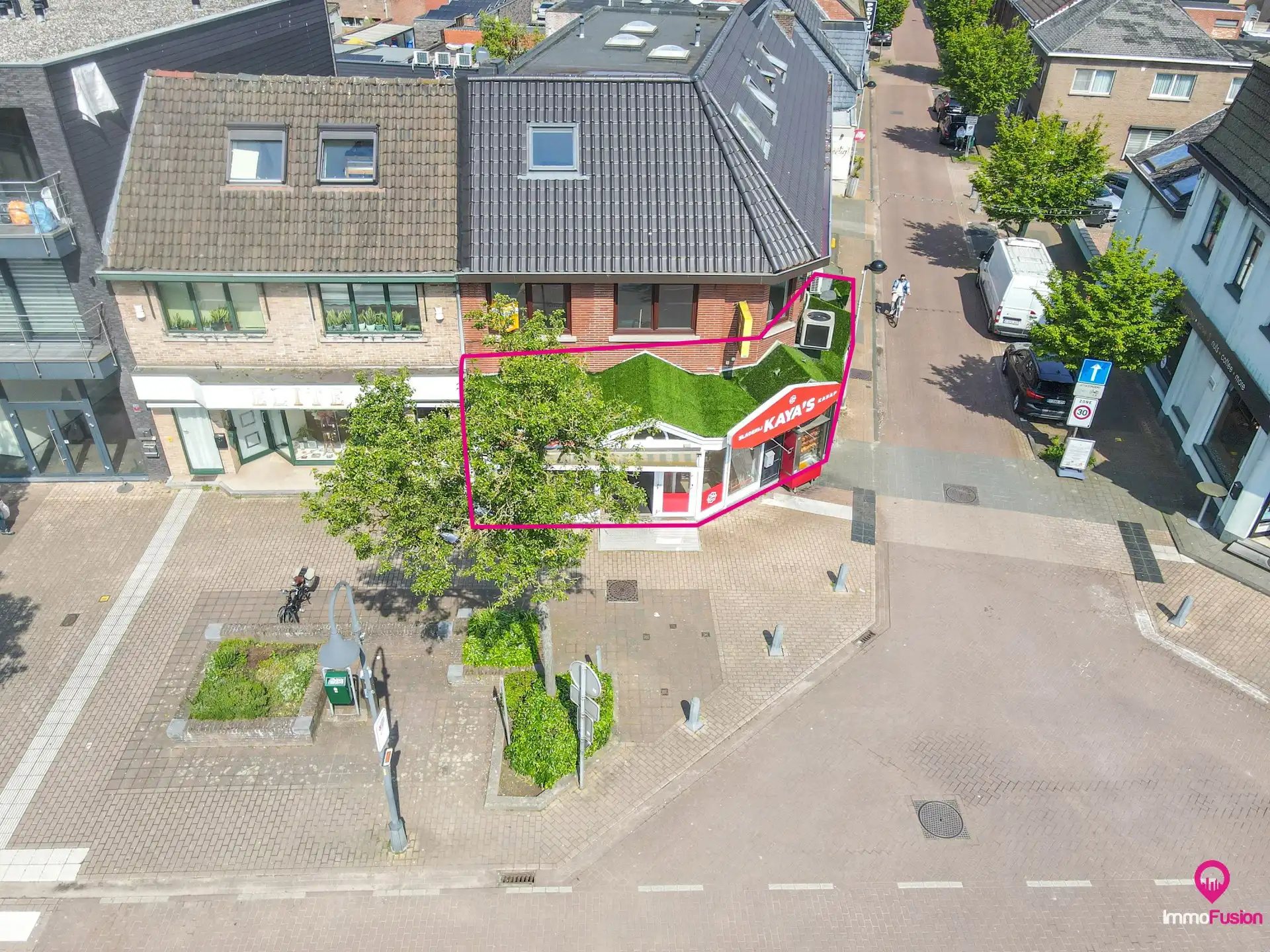 Mooi handelspand op zichtlocatie in het centrum van Heusden! foto 7