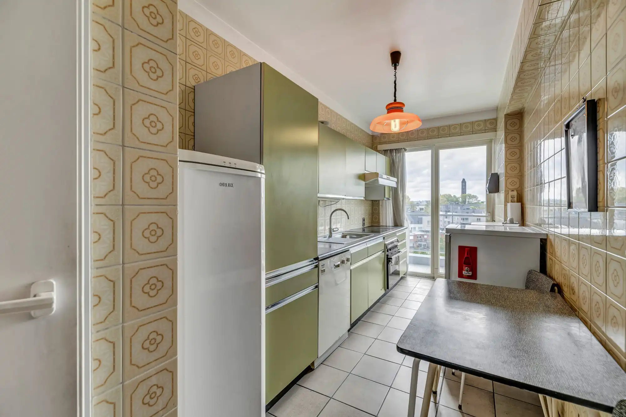 3-slaapkamer-appartement te koop in Molenbeek! foto 7