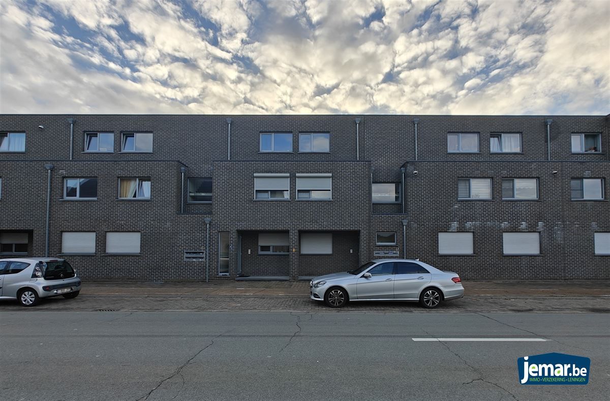 Instapklaar appartement met 2  slaapkamers, parkeerplaats en berging in de kelder  foto 12