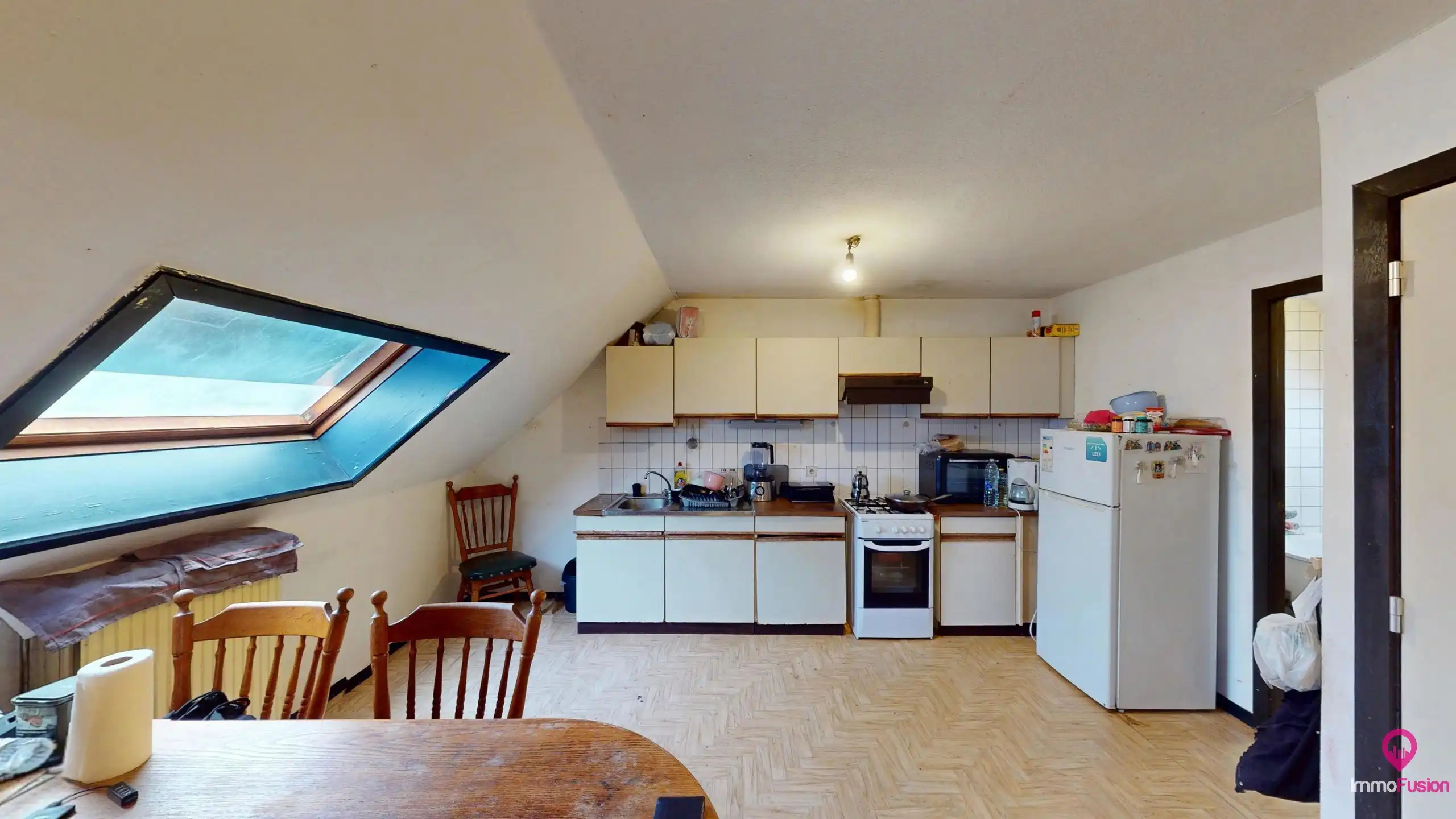 Studio te koop – centrum Heusden – investering! foto 4