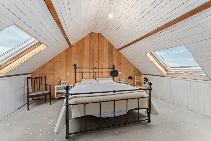 Roeselare - Charmante gezinswoning met 4 slpk in kindvriendelijke buurt foto 14