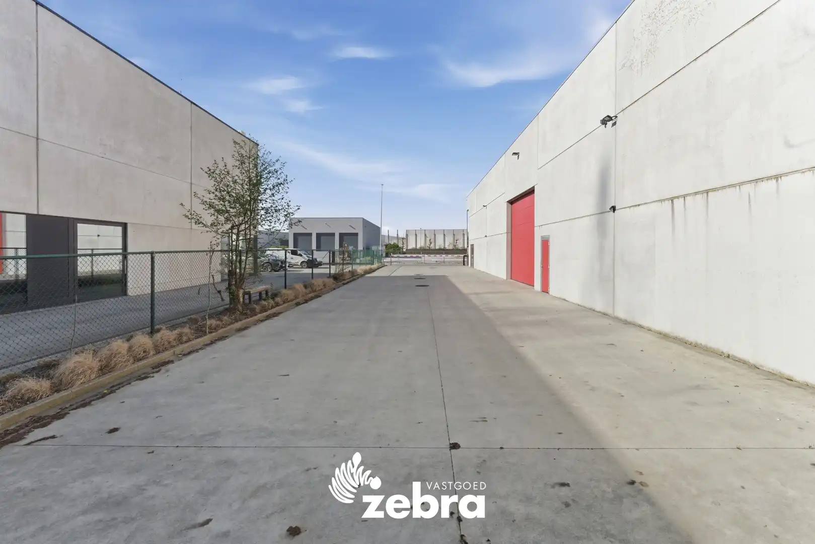 Recent bedrijfsgebouw op gunstige ligging te Roeselare! foto 5