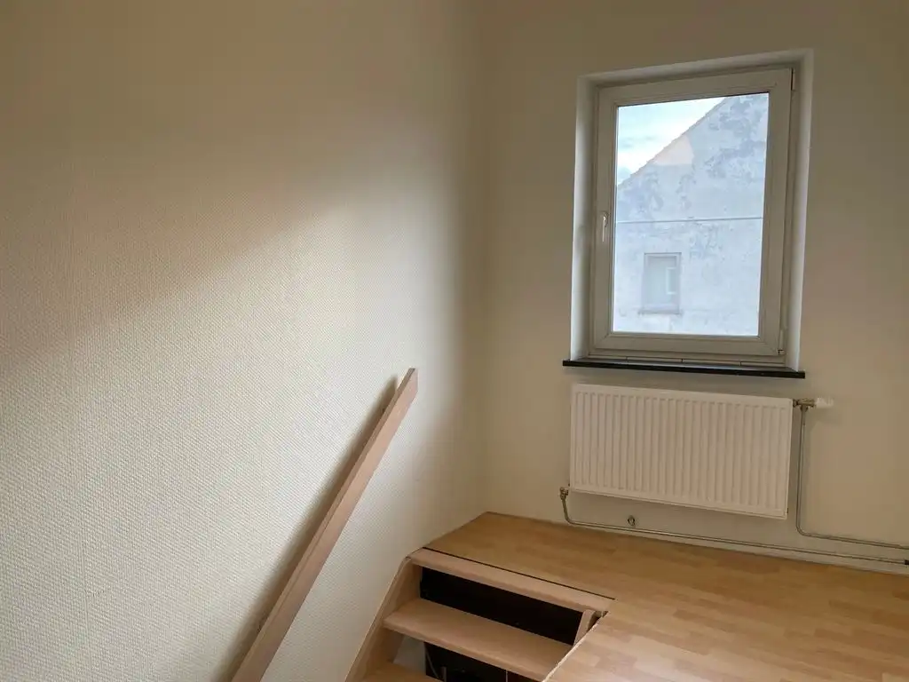 Gezellige en instapklare halfopen bebouwing foto 13