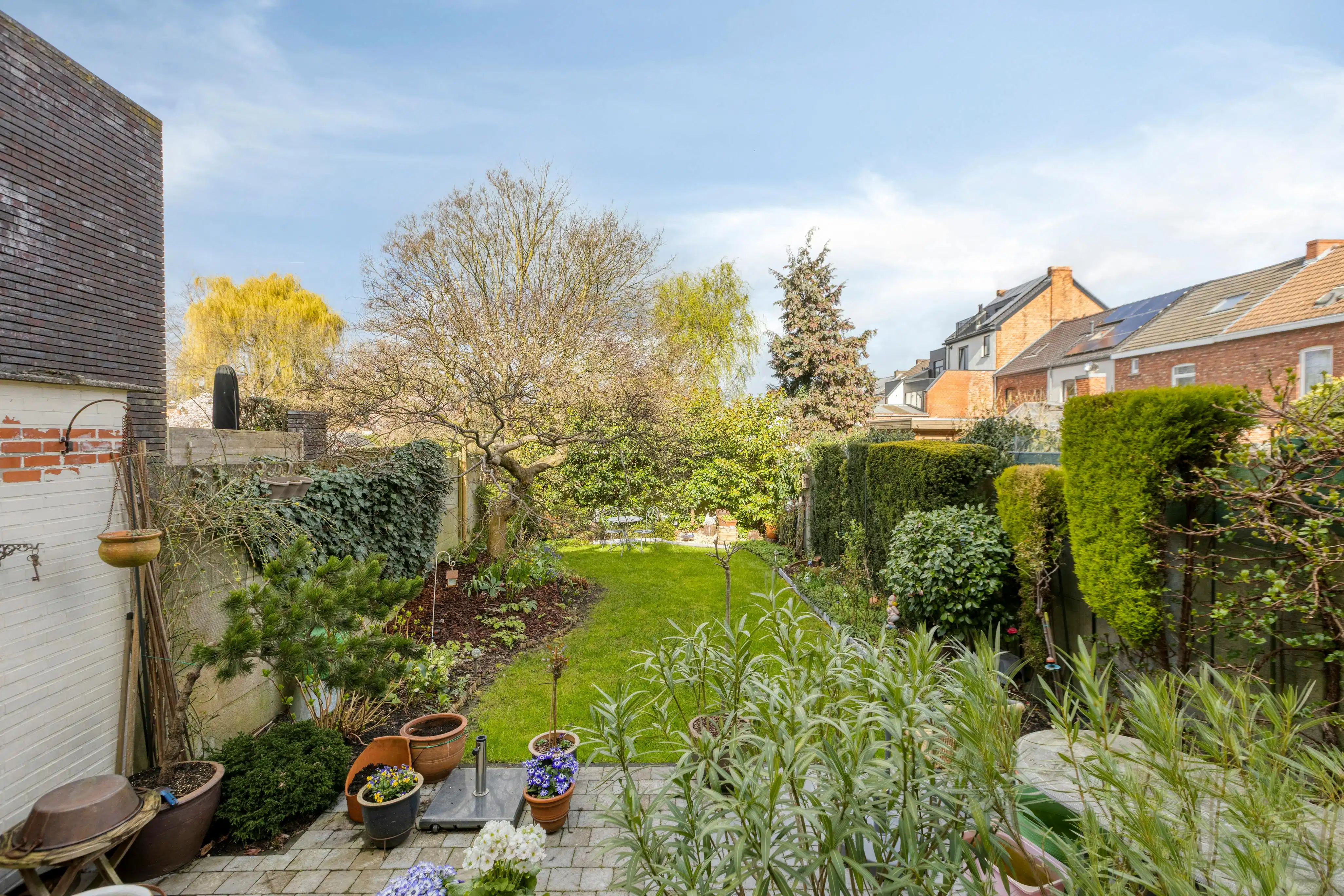 Instapklare stadswoning met 3 slaapkamers in Runkst foto 26