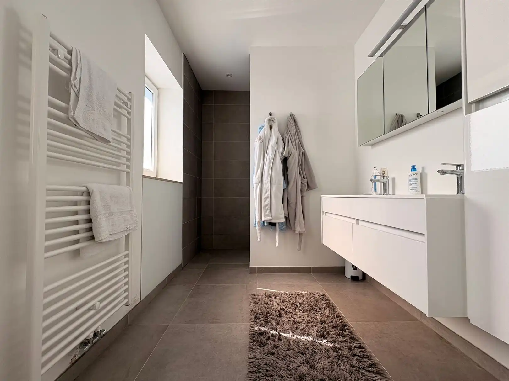 Prachtig nieuwbouw appartement met tuin en garage te Sint-Gillis-Dendermonde foto 9