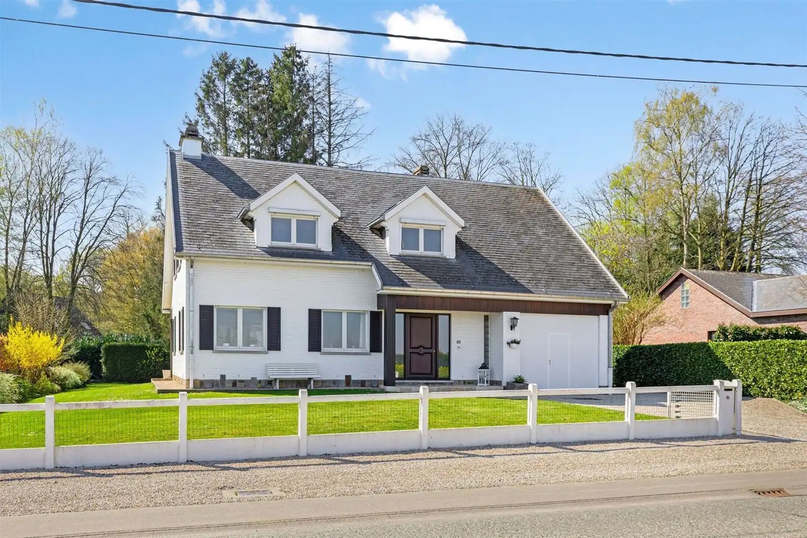 Charmante villa bij het bos van Strihoux foto 23