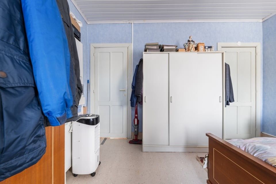 TE RENOVEREN STADSWONING VLAKBIJ HET CENTRUM VAN SINT-TRUIDEN foto 17