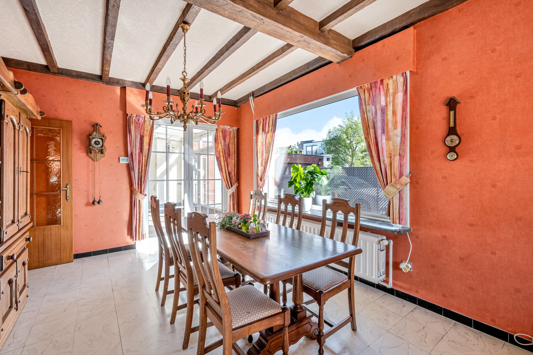 FLORA: instapklare woning met 3 kamers, garage en tuintje foto 5