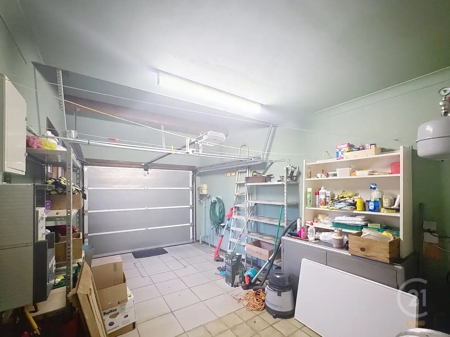 Alleenstaande woning met garage en tuin in Westende foto 9