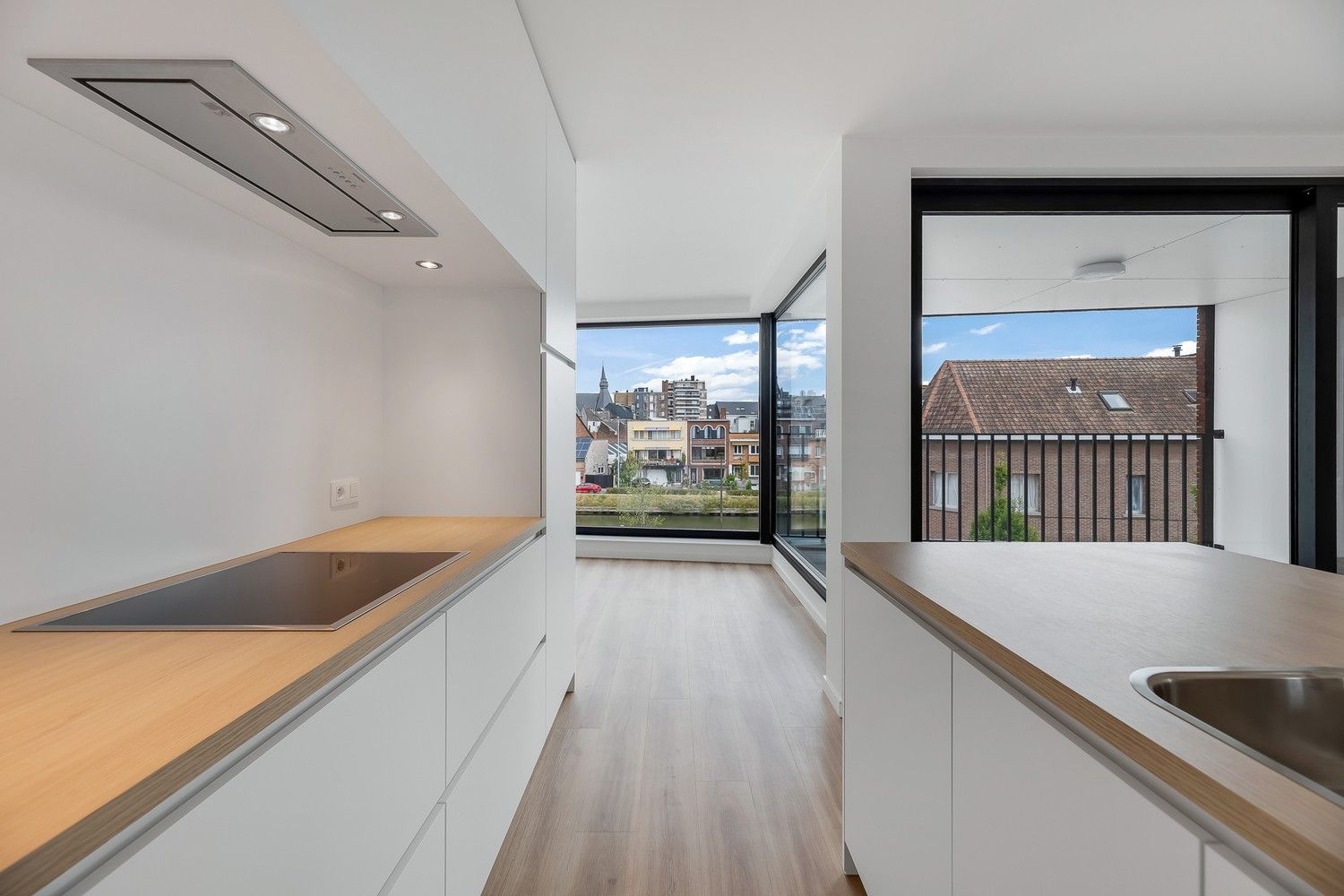 Uniek appartement met 2 slpkrs foto 3