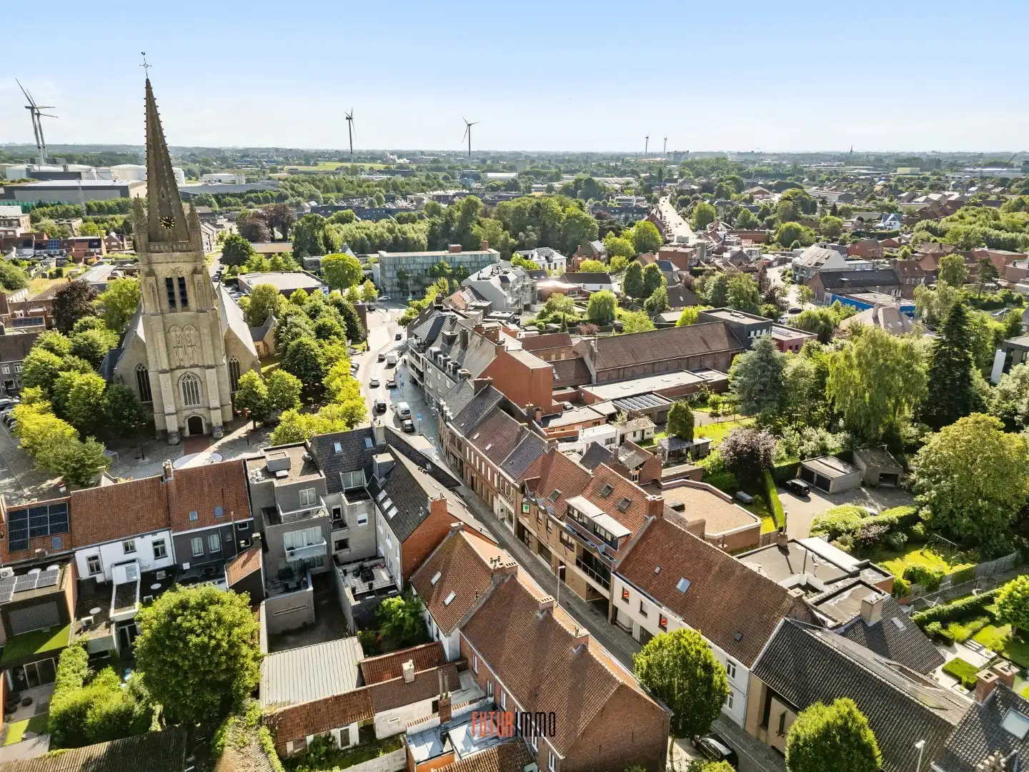 Verrassend ruime woning met prachtige tuin foto 3