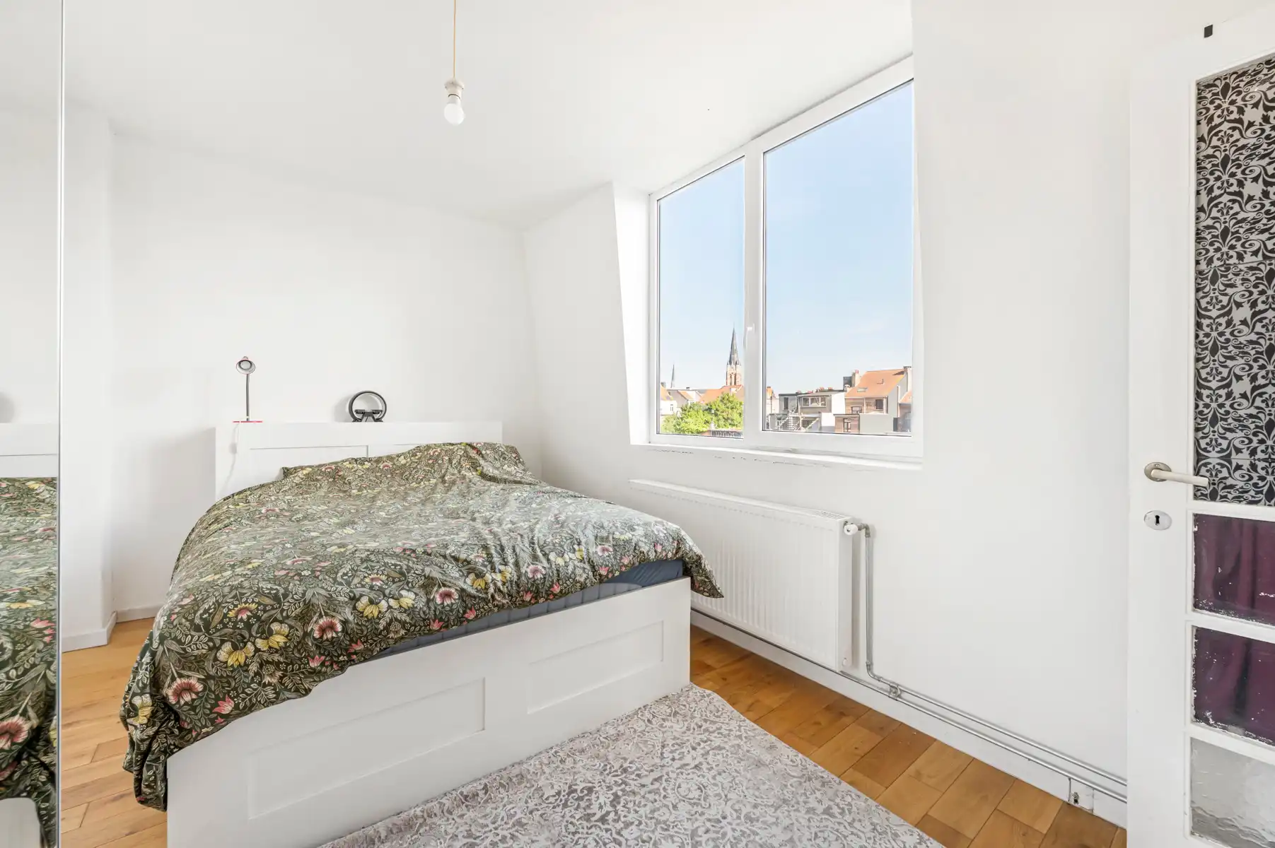 Verhuurde opbrengsteigendom met 4 appartementen foto 11